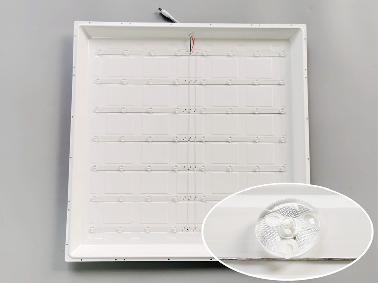 Dalle Led RUBOS - 60x60 cm - 40W (réemploi) – Articonnex